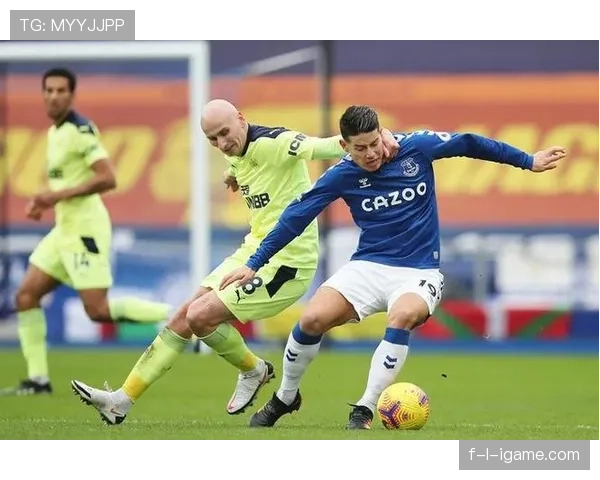 杜库雷闪耀赛场，助英超劲旅持续提升争冠竞争力