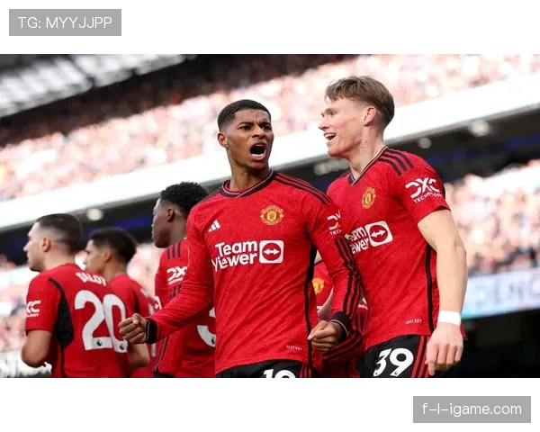 曼彻斯特德比再燃战火：曼联曼城双雄争霸英超荣耀