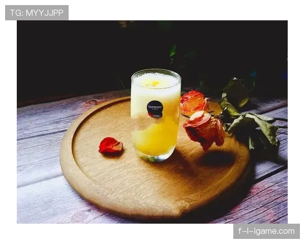 董志豪家的冰箱里塞满蛋白粉，连饮料都是按克算的